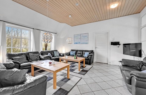 Øby House | Beach front home in Ulfborg with sauna