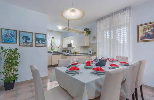 Seget House | Beach front home in Umag