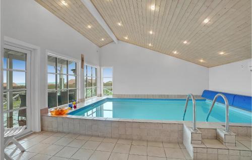 Vinderup House | Beach Front Home In Vinderup With Sauna