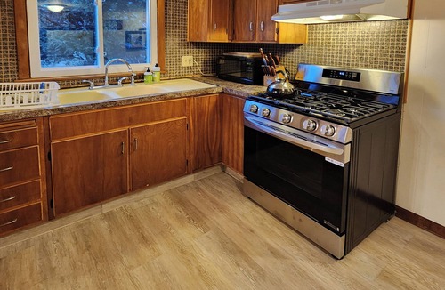 Tiverton House | Beach Front Home on Fogland Point with Panoramic Views