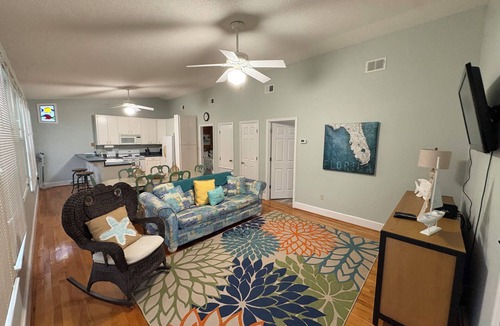 Panacea House | Beach Front Home! Sleeps 12- 2 Separate Living Areas.