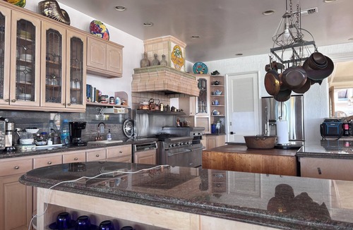 La Joya Villa | Beach front Villa w/4 bdrm. & 5 Bathrooms. Steps to beach