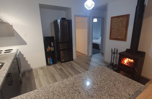 Christchurch District House | Beach Front Paradise