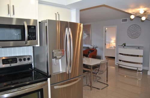 Mid Beach Apartment | Beach Front Resort - 2 Bedroom, 2 bathrooms, Sleeps 6, 2 Pools- at The Alexander