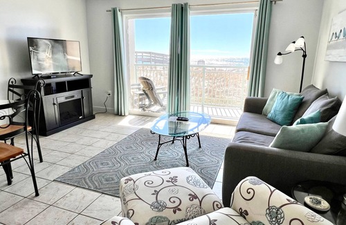Harold Condo | Beach Front, “Sandy Toes 1”