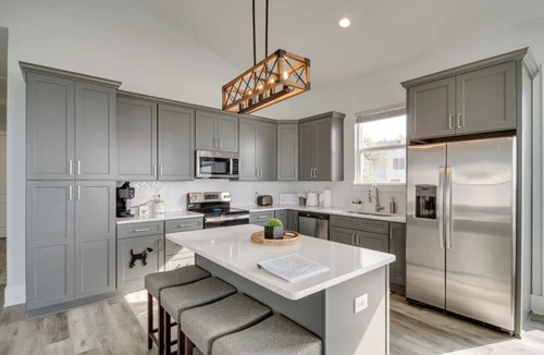 Mississippi City House | Beach Front | Sleeps 10 | Walk to Beach | Family-Friendly