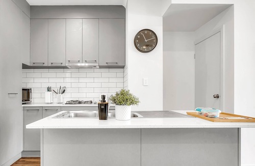 Semaphore House | Beach Front Townhouse on The Esplanade