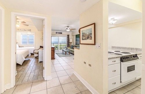 Jacksonville Beach Condo | Beach Front ShoreThing Luxurious Condo; Superb View, direct beach access