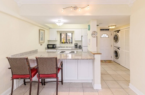 Jacksonville Beach Condo | Beach Front ShoreThing Luxurious Condo; Superb View, direct beach access