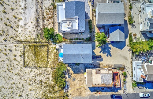 Beach Haven Terrace House | Beach Front!