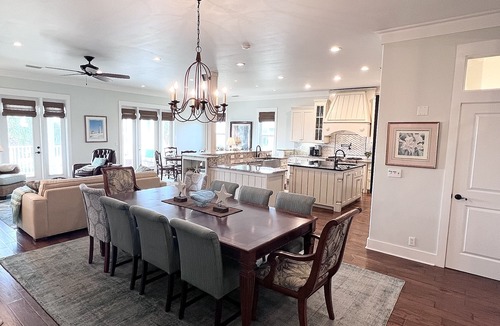 East End House | Beach front view. Golf Cart Friendly. Pool. Elevator.