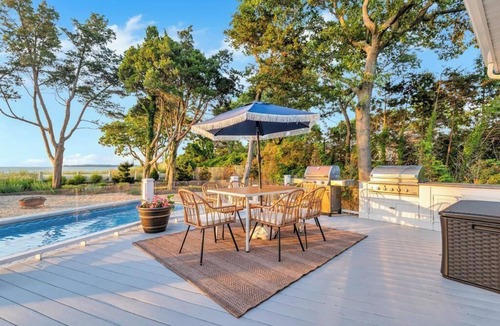 Nissequogue House | Beach Front Villa