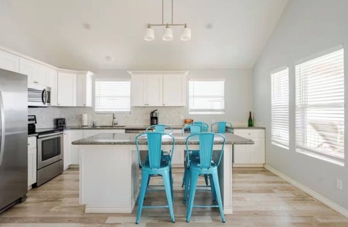 Port Bolivar House | BEACH FRONT with panoramic views of the Gulf Coast.