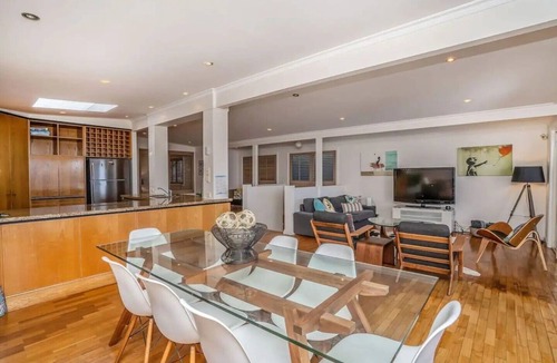 Mermaid Beach House | BEACH FRONT - YES PLEASE.