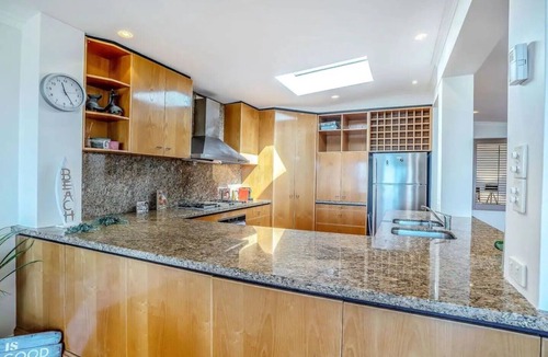 Mermaid Beach House | BEACH FRONT - YES PLEASE.