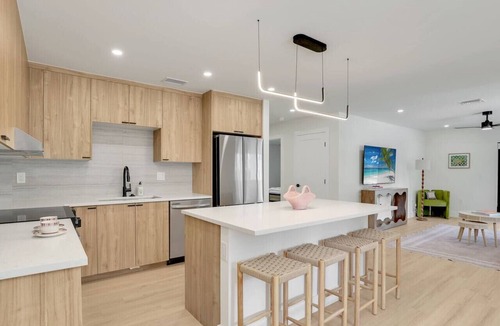 East Naples Apartment | Beach Gear, Bikes, Paddle Boards & MORE!