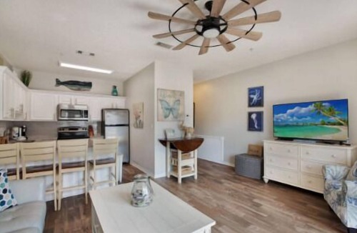 Crystal Beach Condo | Beach Gem! Ground floor, steps to the beach!