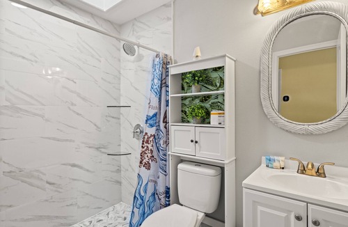 Memphis House | Beach Getaway for 8!