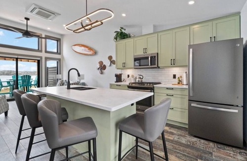 Brooklyn Villa | Beach Glass Oceanfront Villa