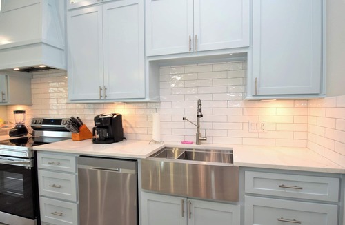 Crystal Beach House | BEACH HANSON 3 NEW Construction with pool and spa