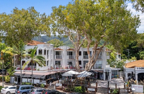 Palm Cove Resort | Beach Haven @ Alassio Beachfront Resort - Palm Cove