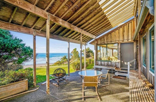 Arch Cape House | Beach Haven Arch Cape - Oceanfront - New Listing!