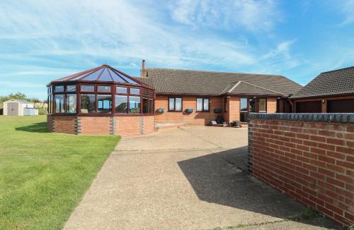 Irstead House | Beach Haven