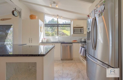 Beach Haven House | Beach Haven Seaview Retreat