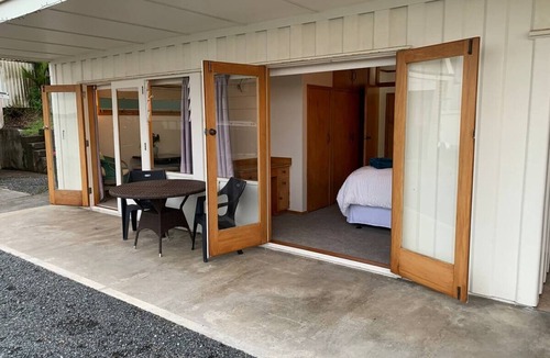 Bucklands Beach Apartment | Beach Hideaway