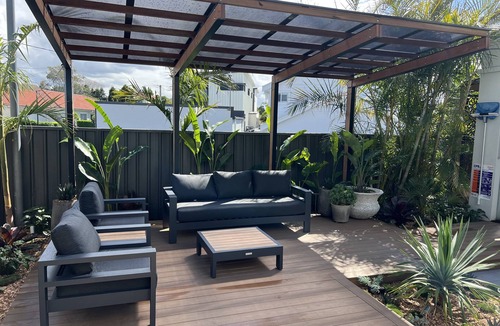 Cooks Hill House | Beach holiday retreat