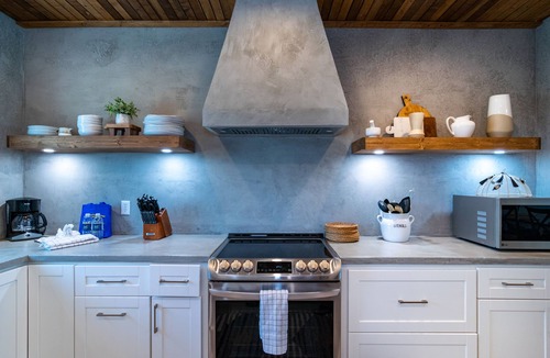 Bradenton Beach Condo | Beach House 10 Beach Front Panoramic Sunset Views.