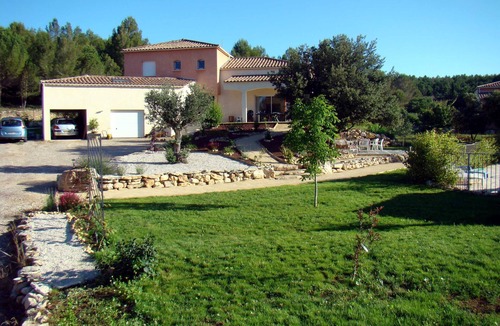 Teyran Villa | Beach House between Sea and Garrigue