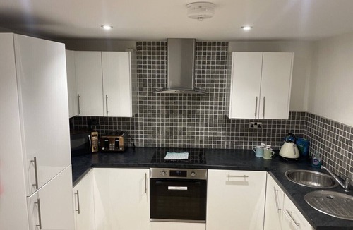 Birkdale Apartment | Beach House - Courtyard 1 Bed