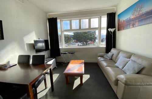 Oriental Bay Apartment | Beach house in Oriental Parade