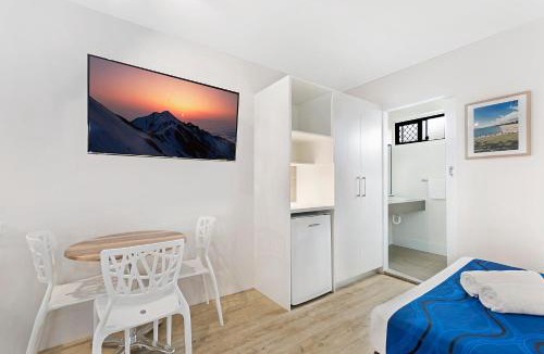 North Ward Hotel | Beach House Motel