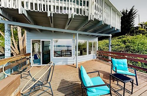 Redondo House | Beach House Oasis