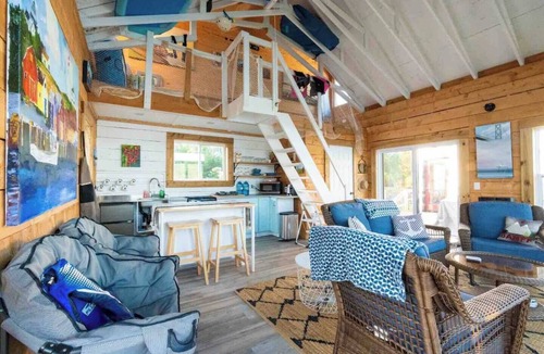 Boularderie Apartment | Beach House on Bras d’Or Lakes