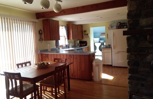 Peru House | Beach House on Lake Champlain -discount Oct1-Jun1