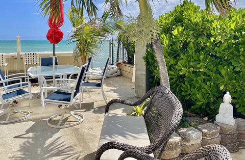 Ewa House | Beach House. On the Beach