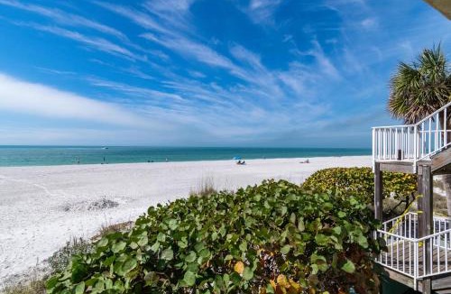Bradenton Beach House | Beach House Resort 10