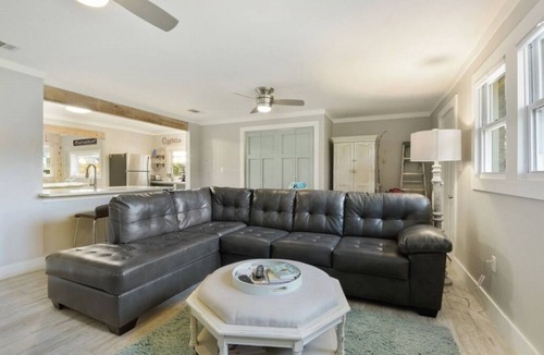 Gulfport House | Beach House Shady Oaks Gulfport Ocean Views Walk to the Beach, Fire pit, Grill