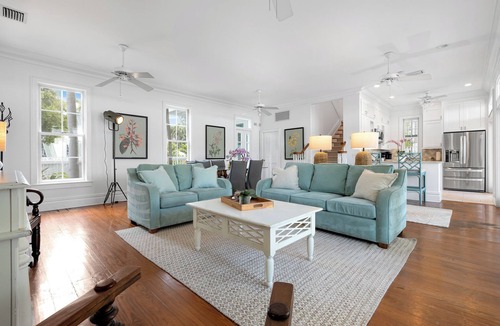 Bahama Village House | BEACH HOUSE ~ Stunning 4B/4Ba Home with Private Pool in Truman Annex!