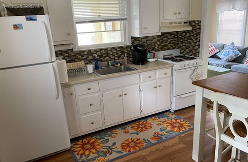 Bradley Beach Cottage | Beach house