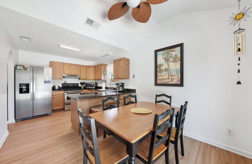 El Centro Beach House | Beach House w/Private Pool, Sleeps 8, 1.5 Miles to Pier Park & Frank Brown Park