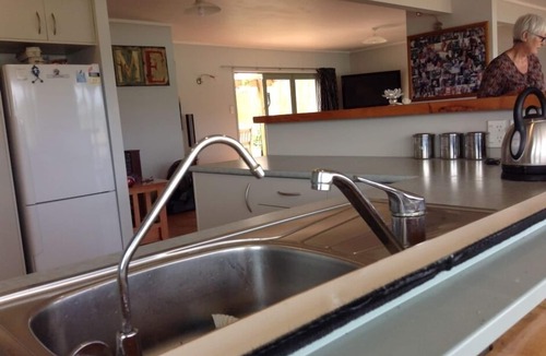 Parua Bay House | Beach House with Amazing Views