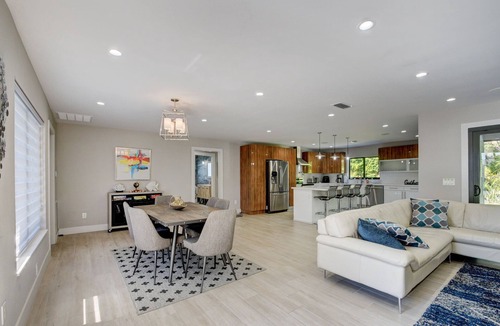 Singer Island House | Beach House with Pool, Luxurious & Contemporary
