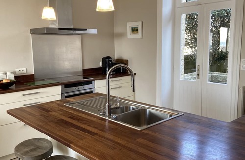 Saint-Nic Villa | Beach house with panoramic view