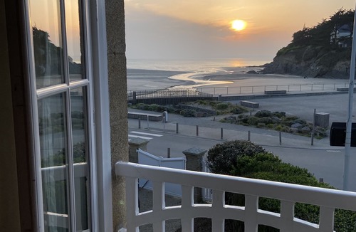 Saint-Nic Villa | Beach house with panoramic view