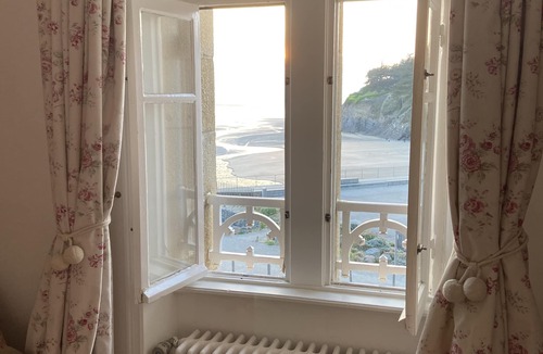 Saint-Nic Villa | Beach house with panoramic view