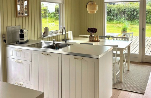 Bønnerup Strand House | Beach house with sea view in Bønnerup Strand